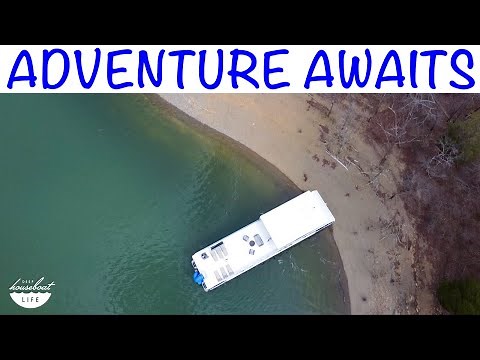 Houseboat Camping on Lake Cumberland: Our ULTIMATE Retreat