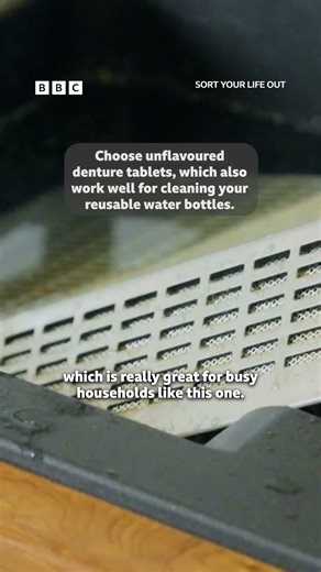 Iwan Carrington uses denture tablets to deep-clean a dirty extractor hood 🧼 - BBC