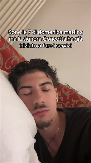 Voglio Dormire: Una Domenica Mattina con Concetta