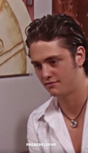 Rebelde - Diego y Roberta hablan de Sol #rebeldemexicano #diegobustamante #dulcemaria #rbd