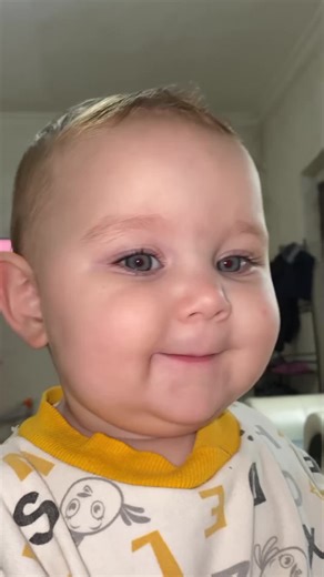 #funnybabys #babysvedio #freefollowers | funny baby