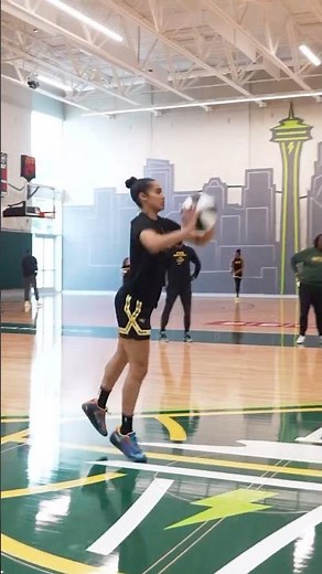 Skylar Diggins hits twice from half court in shoot around