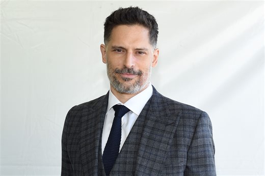 Joe Manganiello Reflects on His "Unreal" 10-Year Fitness Journey with New Gym Photo