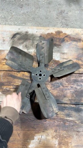 Why does it look like this? #cars #mechanic