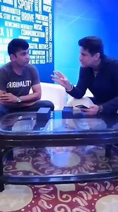 280K views · 200 shares | Watch Rj Naved and Tech Guru Cell Guru Rajiv Makhni unbox the Honor 8 phone live here. You could also win a brand new Honor 8 pro by participating in a simple contest. Watch this Video for details. #Honor8Pro, #LeadthePack because #AProDeservesAPro Honor India T&C for the contest - https://goo.gl/ZhHb2Y | Mirchi Plus | Facebook