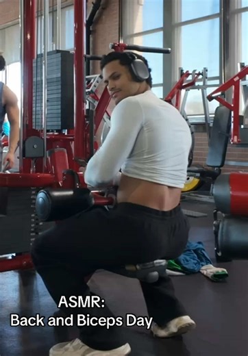 ASMR: Back and Biceps Day