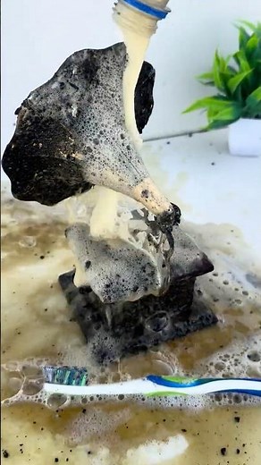 Very old dirty music system was found on roadside which was cleaned with very difficulty😨 #shorts