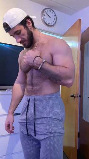 Sotirios Vasileiou on Instagram: "Tell me the secret code to enter 😉 . @_samvass Did you JOIN my telegram ? For the BIG discount 👆🏻 . Twitter :samvass4 Snap: Samvass5 Join my telegram channel👆🏻👆🏻 #fitness #bodybuilding #gym #fyp #zyzz #training #legs #lifestyle #man #shoutout #motivation #healthy #abs #bum # #aesthetics #fit #shredded #physique #muscle #motivation #arms #quarantinelife"