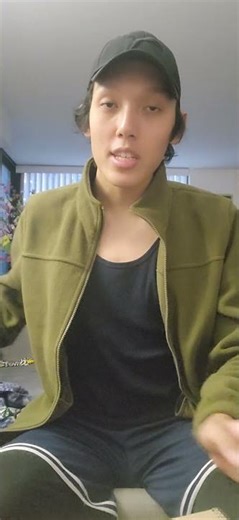 WHY DO STUDENTS EAT THEIR HOMEWORK? #jokes#funny#foodshorts