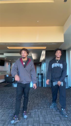 walk it out #viral #relatable #fyp #dance @bangout2tj | dance tiktoks