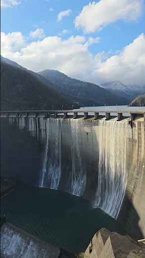 La tracimazione della diga di Ridracoli