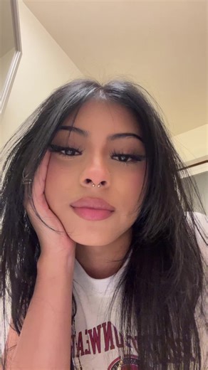 heather g (@heathergutierrezzz)’s videos with sonido original - Rauw_y_rosalia.0.2