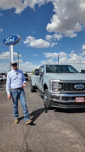 116K views · 1.2K reactions | Gas Duallys Exist… But Should You Buy One? Gas duallys can work fine for short hauls and off-road use, but they’re not built for long highway runs. Diesel gives you more torque, better mileage, and the pulling power heavy trailers demand. Would you ever consider a gas dually for your setup? #DieselVsGas #F350Dually #WorkTruck | Whiteface Ford | Facebook