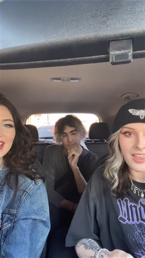 Sensitive Introvert: Unlocked - Mothica Lyrics