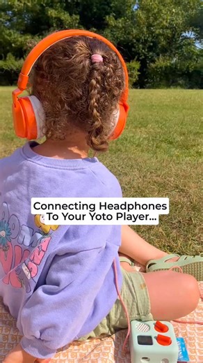Tip Tuesday: Learn how to set up & connect bluetooth headphones to your Yoto Player in minutes! 🎧🧡 Don’t forget to hit save for later and share your favourite demo ideas for our Tip Tuesday series in the comments below! 🧡 #tiptuesday #screenfreekids #screenfree #yotoplay #yotoplayer | Yoto