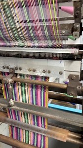 25K views · 576 reactions | Watch the knitting machine do figure 8 knitting. It’s making a continuous scarf. How a machine knit scarf is made. #knitting | The Crochet Crowd | Facebook