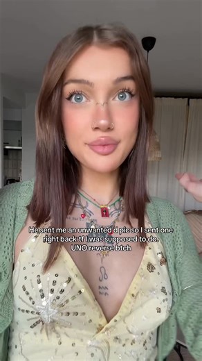 Ambre Hecate on Instagram: "Only times I miss having a peepee. #reels #fyp #humor #ComedyReels #FunnyReels #trans #transgirl #ootd #fashion"