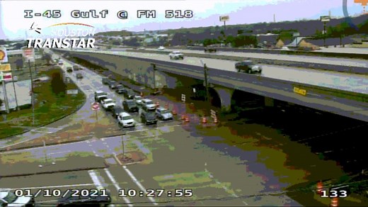 Gulf Freeway reopens ahead of schedule in League City area