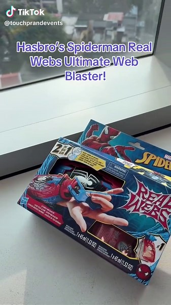 Hasbro Marvel Spider-Man Real Webs Ultimate Web Blaster for Junior Superheroes