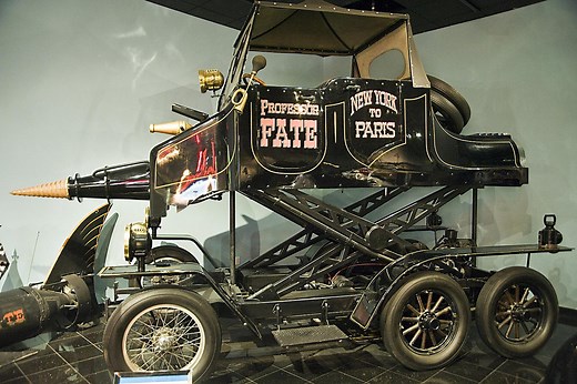 Truck Rewind: Professor Fate’s Hannibal Twin-8 Is a 6-Wheeled Wonder