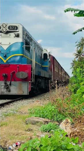 The Legend of Sri Lanka: EMD G12 Class M2 - ලංකාවේ රේල් පාරේ නොමියෙන පුරාවෘත්තය
