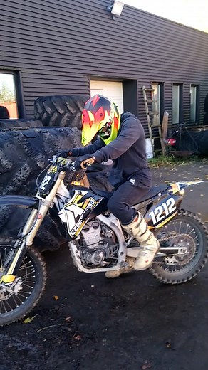 Dirt Bike Riding Tips and Techniques for Beginners