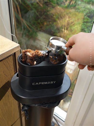 Portafilter Cleaner: Essential Tool for Coffee Lovers