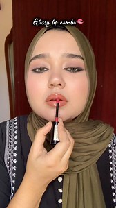115K views · 988 reactions | Glossy lip combo  #reelsfypシ #makeup #tutorial #makeuptutorial #lipstick #gloss #LipLiner #kajallook #eyelooks | Pretty Flourish by Tanha | Facebook