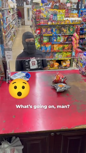 A store clerk was tired of people being rude, and he would give them a very hard time. | Positive