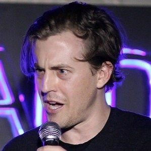 Alex Moffat – Age, Bio, Personal Life, Family & Stats | CelebsAges