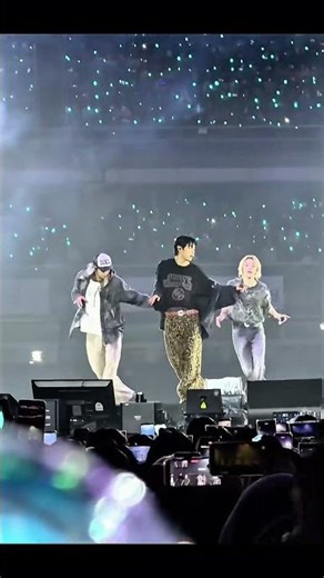 DYNAMITE | BTS: Pure stage command in every move💜🔥 #kpop #bts #army #bangtanboys #arirang