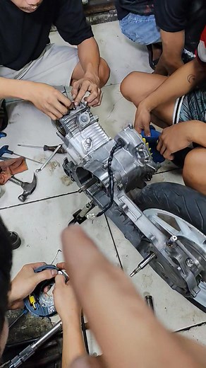 93K views · 1.6K reactions | overtime pcx overhauled engine mio overhauled 59 | Mackyworks performance | Facebook