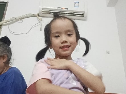 【吡吡boubou】最新视频来袭，快来看看吧！