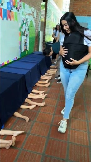 Teacher’s Foot-Only Challenge Shocked Everyone... But Every Mom Passed Flawlessly!