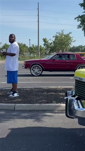 Yellow 4-door Chevy donk on 26’s Asantis riding