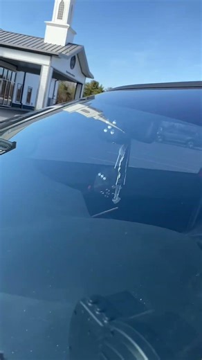 Crazy windshield flex for 12 inch subs no wall #deafbonce #loudbass #bassheads #taramps