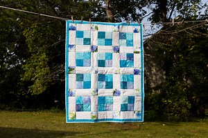 Quilt With Blooming Hydrangeas in Bright Teals and Blues – 32" X 40" - Etsy