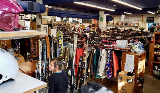 Online thrift stores give deal-hunters new ways to score