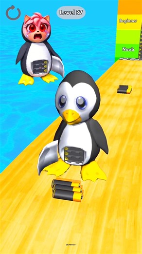 OMG! AMY ROSE STUCK IN PENGUIN DEVICE AS BATTERIES ROLL CLOSER! 😰🤯 #SonicTheHedgehog #Sonic #Shorts