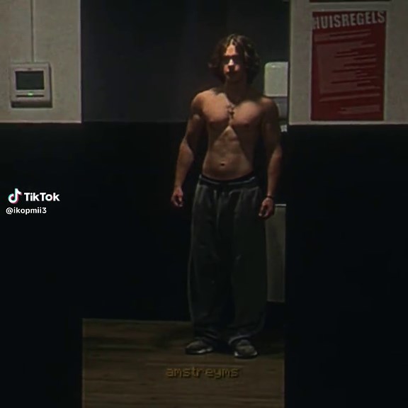 Culturally-Savvy Bodybuilding Journey at 16