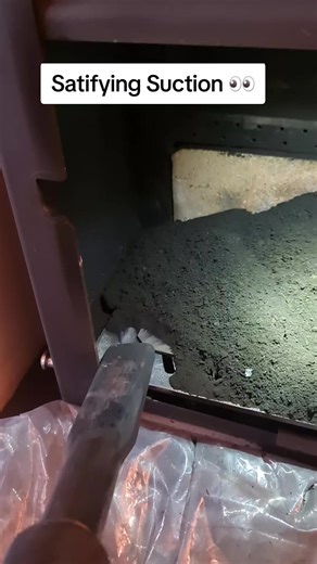 The final bit of soot sucking ⚫️ brings 2025 to an end here at Safe-Sweep Chimney Sweep 🎩 so we thought we would share it with you all. A very merry Xmas to each and everyone of you...we will be back with plenty more soot sucking activity for you in 2026 ⚫️🔥 #satifying #oddlysatisfying #satisfying #asmr #vacuumasmr