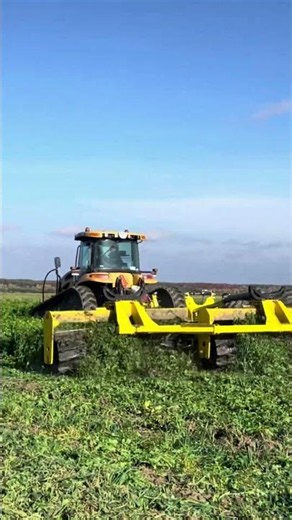 DURACUT TE Cutting rollers for fast, mechanical processing of plant residues and catch crops.