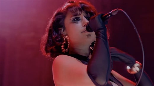 RAYE - Escapism. (live at The Royal Albert Hall)