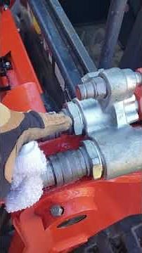 Kubota SVL 75 or 95 hydraulic hookup for implements