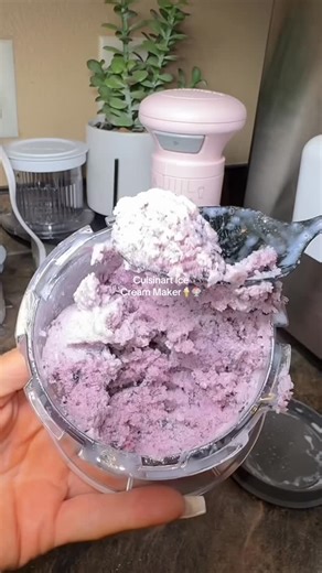 Jamie on Instagram: "Cuisinart Ice Cream maker is a must have for all your summer treats🍦🍨 Plus it’s on a major sale! • • Comment “ICE CREAM” & I’ll send DM • • #cuisinart #icecreammaker #proteinicecream #sorbet #summertreat #slushies"