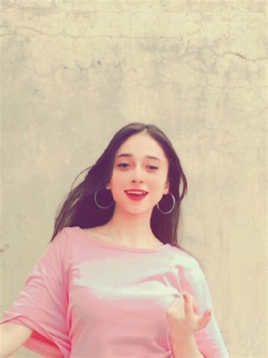 Understanding DMs: What to Do When Strangers Message You