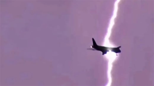 What happens when lightning strikes a fighter jet