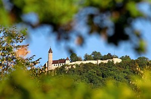 Ausflugsziel Burg Teck: Das Wahrzeichen der  Region