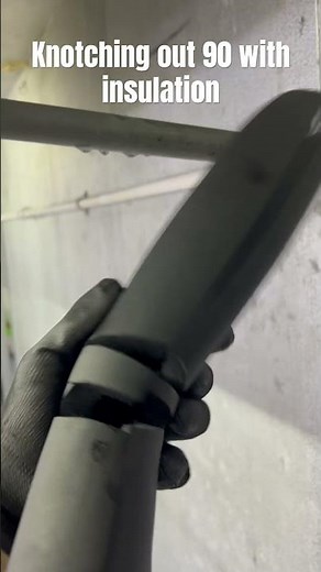 Cutting a 90 on pipe insulation