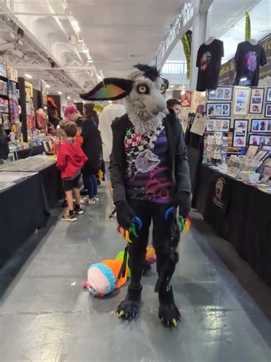 Pickle explores London Comic Con! #furry #fursuit #lfcc